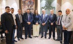 لقاء للمباركة للدعم..  رجال قانون من كردستان في نقابة المحامين العراقيين ببغداد